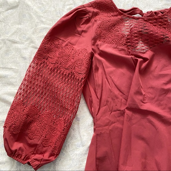 Milk & Honey romantic laced balloon sleeve top, soft red - Picture 9 of 10